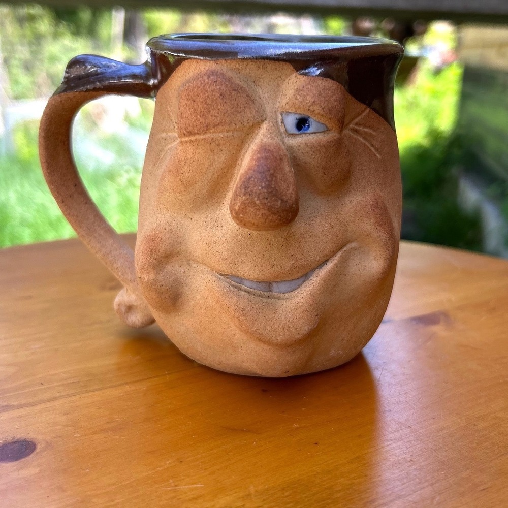Vintage Ugly Face Mug Studio Pottery Winking‎ Stoneware Character Cup Brown Tan